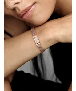 Alternative view of Pandora Reflexions Long Clasp Pavé Bracelet