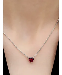 Alternative view of Sparkling Heart Halo Pendant Collier Necklace